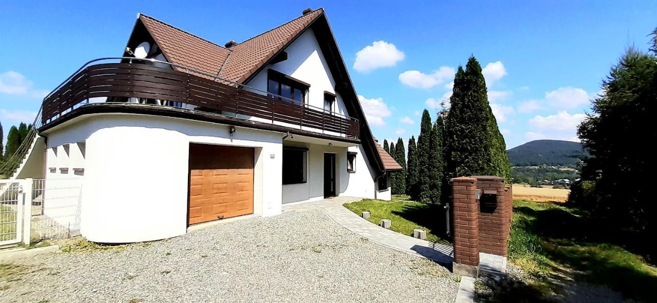 Vila To Tu Dom Brenna Exteriér fotografie